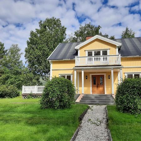 Ferienhaus Bjoerkebo Stollet Экстерьер фото