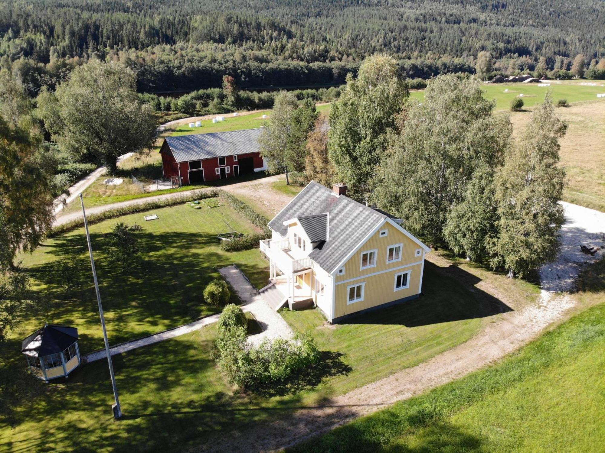 Ferienhaus Bjoerkebo Stollet Экстерьер фото