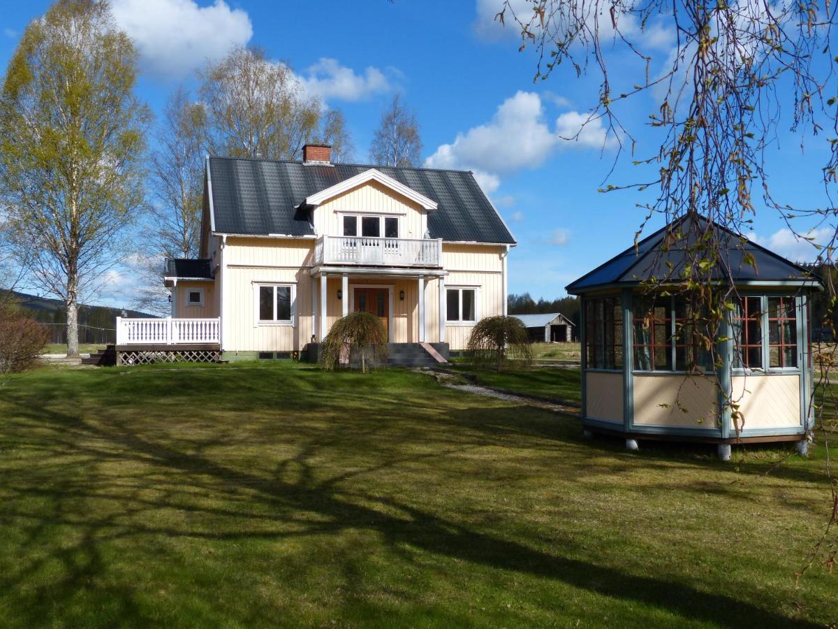 Ferienhaus Bjoerkebo Stollet Экстерьер фото